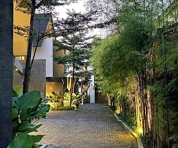 ホテル Pulang Private Pool Villa, Pererenan Canggu 5*